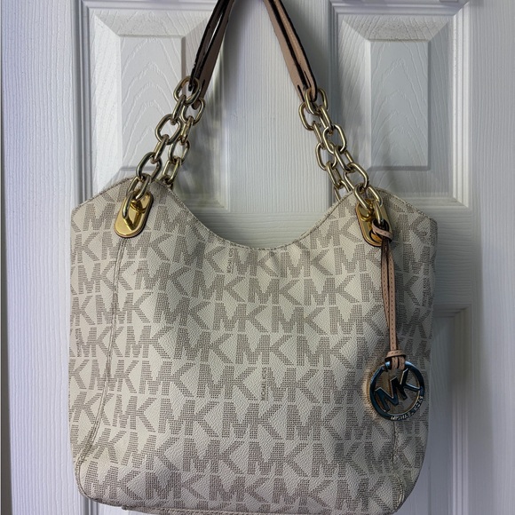 Michael Kors White Monogram Shoulder Bag - Picture 1 of 8